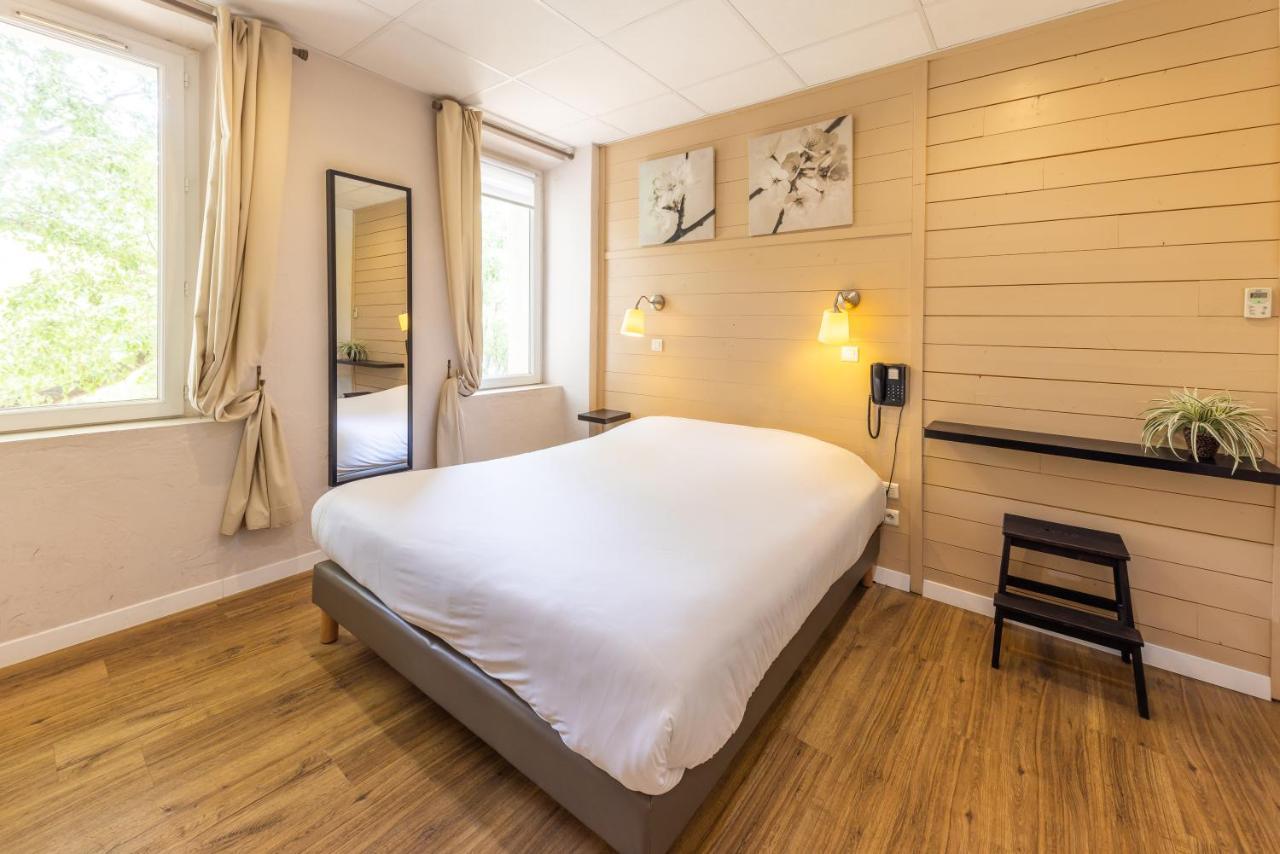 Le Relais De La Caleche Otel Le Beausset Dış mekan fotoğraf